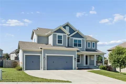 6717 NW 104th Ter, Kansas City, MO 64154