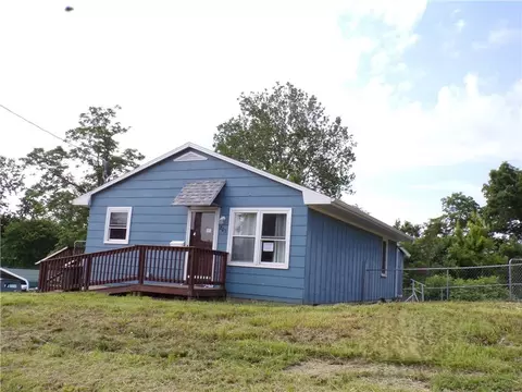 203 W Heidel St, Carrollton, MO 64633