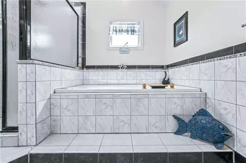 Bath - 33421 Mcclellen Rd, Drexel, MO 64742 photo 1 of 5