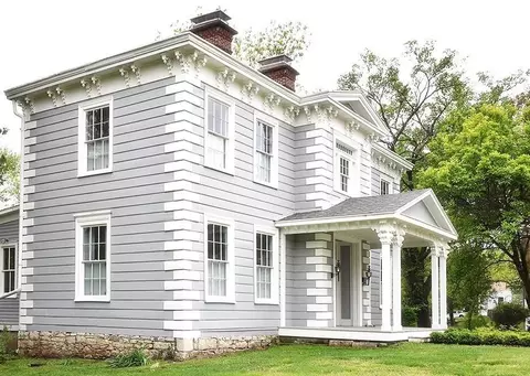 Exterior - 415 Main St, Arrow Rock, MO 65320 photo 2 of 2