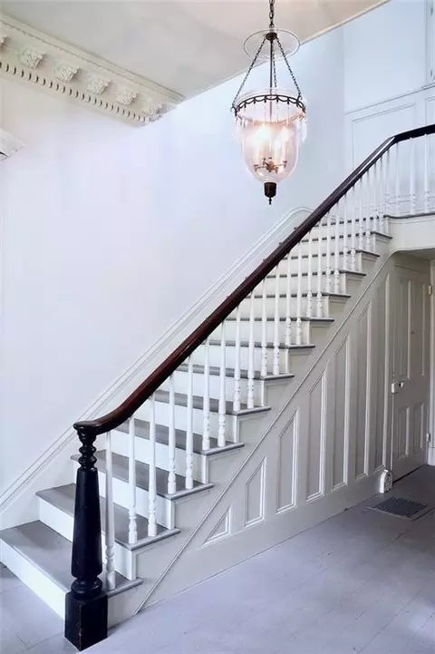 Entry Way - 415 Main St, Arrow Rock, MO 65320 photo 5 of 7