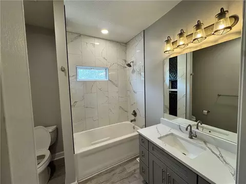 Bath - 143 E Short Ave, Independence, MO 64050 photo 1 of 3