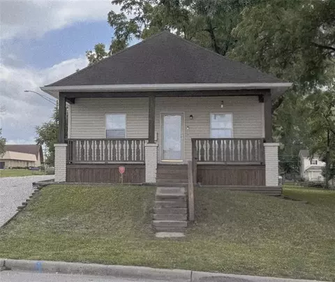 143 E Short Ave, Independence, MO 64050