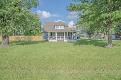 401 2nd St, Uniontown, KS 66779