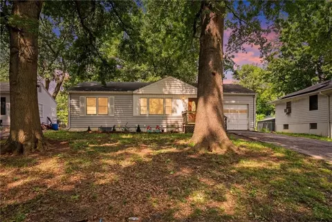 3022 S Norwood Ave, Independence, MO 64052