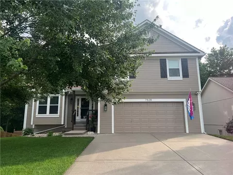 7528 N Tullis Ave, Kansas City, MO 64158