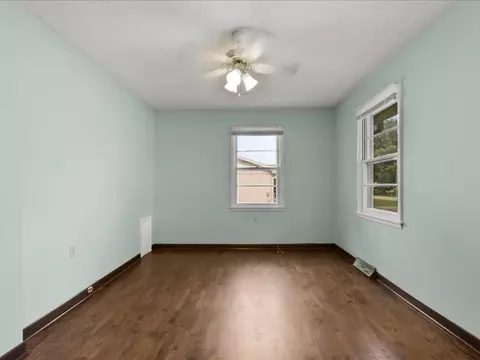Bedroom - 1605 E Franklin St, Clinton, MO 64735 photo 3 of 5