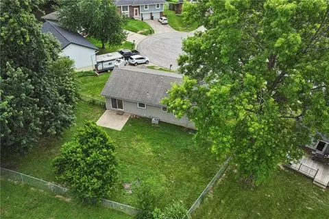 View/Area - 19208 E 12th Street North Ct, Independence, MO 64056 photo 4 of 4