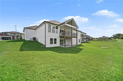 Exterior - 3116 SW Summit View Trl, Lees Summit, MO 64082 photo 9 of 10