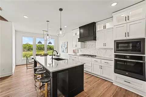 Kitchen - 3116 SW Summit View Trl, Lees Summit, MO 64082 photo 3 of 3