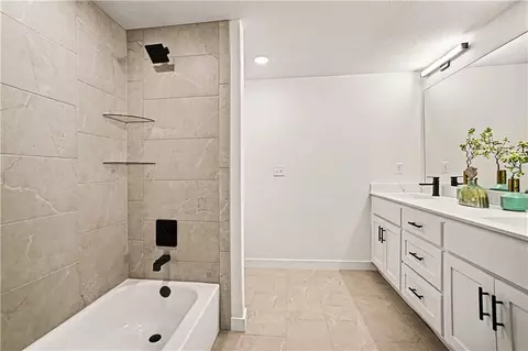 Bath - 3116 SW Summit View Trl, Lees Summit, MO 64082 photo 7 of 7