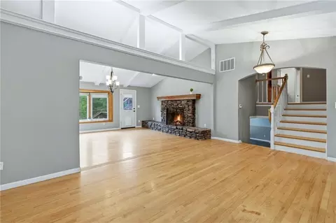 Living - 5740 E Catalpa St, Springfield, MO 65809 photo 2 of 8