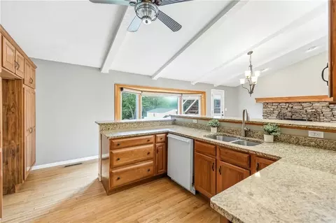 Kitchen - 5740 E Catalpa St, Springfield, MO 65809 photo 2 of 5