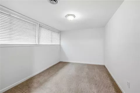 Bedroom - 5740 E Catalpa St, Springfield, MO 65809 photo 3 of 3