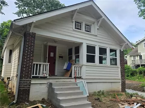 714 E 54th Ter, Kansas City, MO 64110