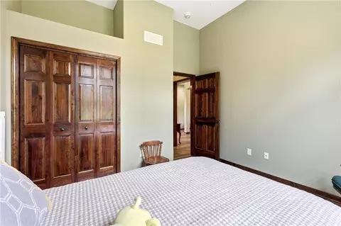 Bedroom - 31502 E Heidelberger Rd, Buckner, MO 64016 photo 4 of 4