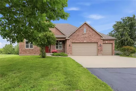 31502 E Heidelberger Rd, Buckner, MO 64016