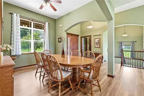 Dining - 31502 E Heidelberger Rd, Buckner, MO 64016 photo 4 of 4