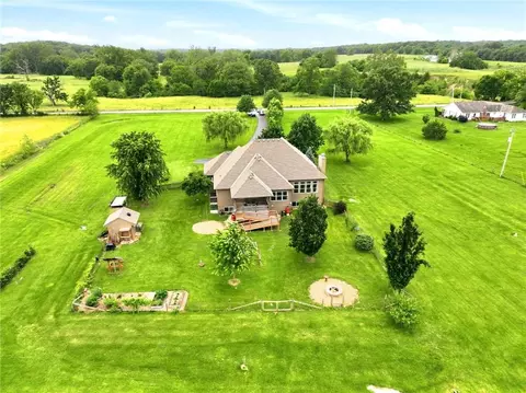 View/Area - 31502 E Heidelberger Rd, Buckner, MO 64016 photo 8 of 9