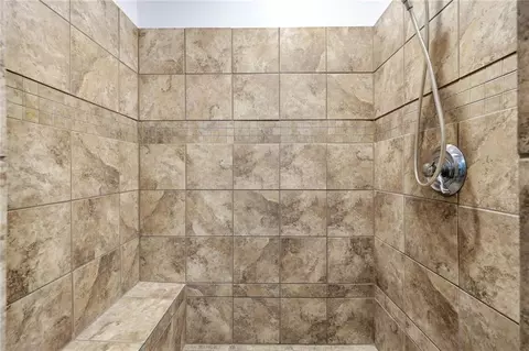 Bath - 31502 E Heidelberger Rd, Buckner, MO 64016 photo 4 of 7