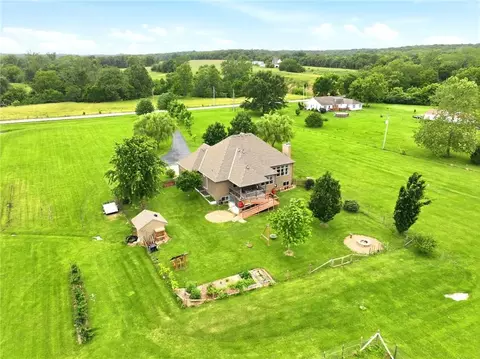 View/Area - 31502 E Heidelberger Rd, Buckner, MO 64016 photo 9 of 9