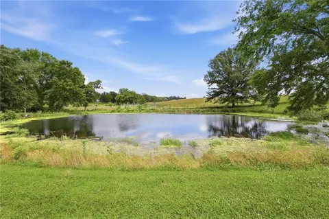View/Area - 31502 E Heidelberger Rd, Buckner, MO 64016 photo 1 of 9