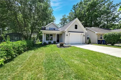 19 E 78th Ter, Kansas City, MO 64114