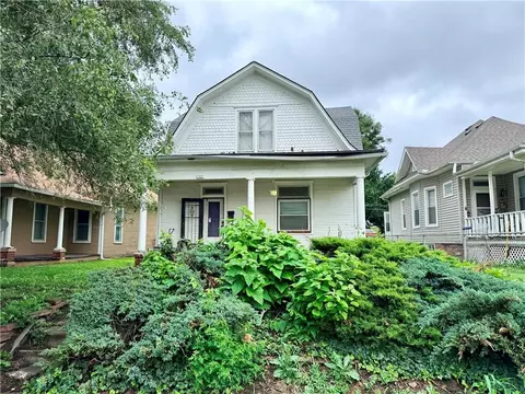 1321 Garfield Ave, Saint Joseph, MO 64503