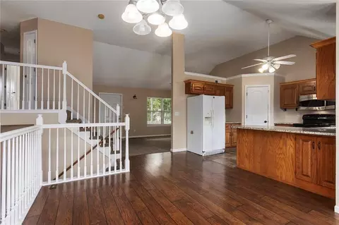 Entry Way - 717 Canter St, Raymore, MO 64083 photo 1 of 2