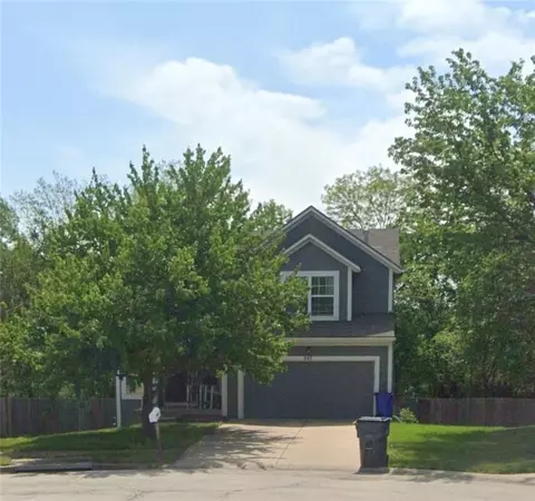 547 W Layton St, Olathe, KS 66061