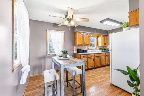 Kitchen - 3911 Bucher Dr, Saint Joseph, MO 64503 photo 4 of 4