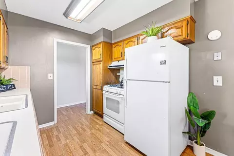 Kitchen - 3911 Bucher Dr, Saint Joseph, MO 64503 photo 3 of 4