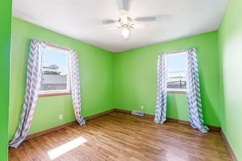 Bedroom - 3911 Bucher Dr, Saint Joseph, MO 64503 photo 4 of 10