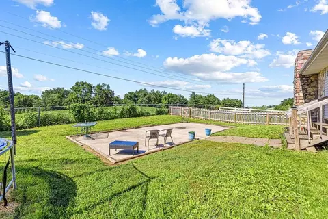 Exterior - 3911 Bucher Dr, Saint Joseph, MO 64503 photo 6 of 6
