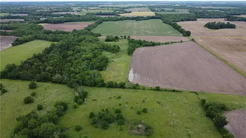 000 Wagon Rd, Mapleton, KS 66754 photo 9