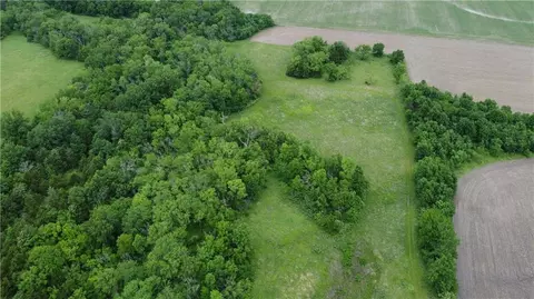 000 Wagon Rd, Mapleton, KS 66754 photo 17