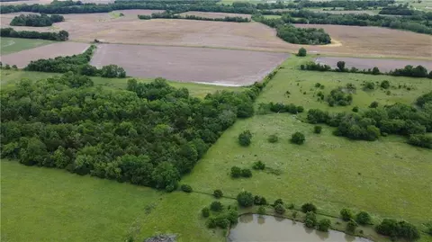 000 Wagon Rd, Mapleton, KS 66754 photo 30