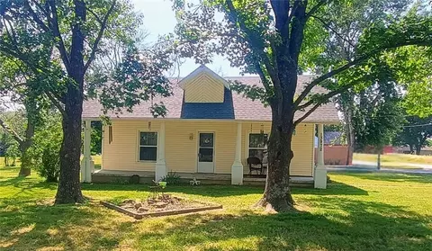 13972 E Nighthawk Rd, Nevada, MO 64772