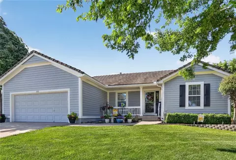 31101 W 170th St, Gardner, KS 66030