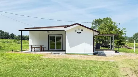 Exterior - 710 Elliott St, Buckner, MO 64016 photo 3 of 11