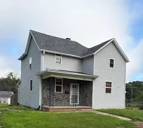 4802 King Hill Ave, Saint Joseph, MO 64504