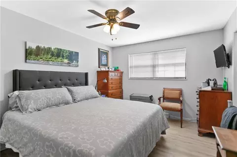 Bedroom - 8019 E 130 Ct, Grandview, MO 64030 photo 1 of 1