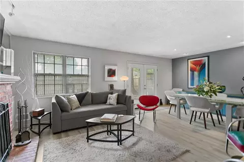 Living - 8019 E 130 Ct, Grandview, MO 64030 photo 1 of 4