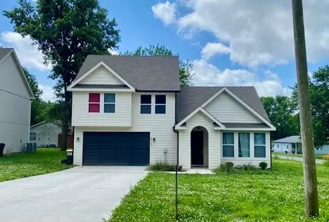 413 W Walnut St, Cleveland, MO 64734
