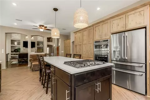Kitchen - 4317 NE Maplegate Ct, Lees Summit, MO 64064 photo 3 of 3