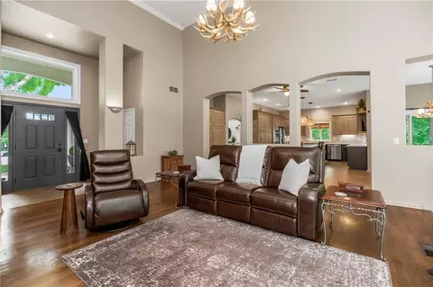 Living - 4317 NE Maplegate Ct, Lees Summit, MO 64064 photo 2 of 5