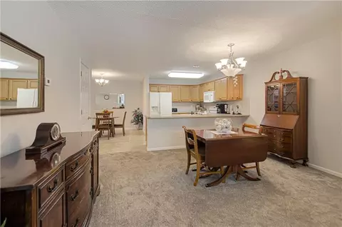 Dining - 12804 E 48th St, Independence, MO 64055 photo 1 of 6