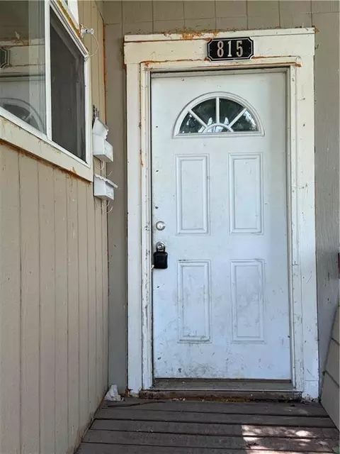 815 N 13th St, Saint Joseph, MO 64501