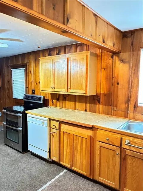 205 W 3rd St, Holden, MO 64040