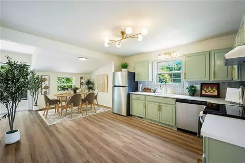 Kitchen - 9808 E 22nd St, Independence, MO 64052 photo 3 of 3